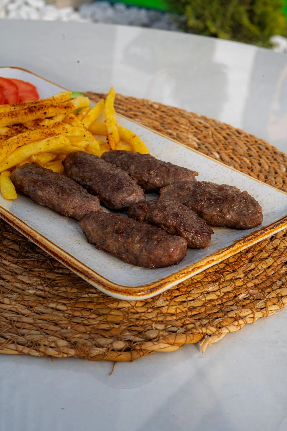 Izgara köfte fotoğrafı