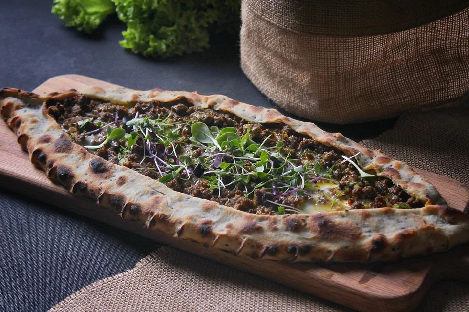 Kıymalı pide fotoğrafı